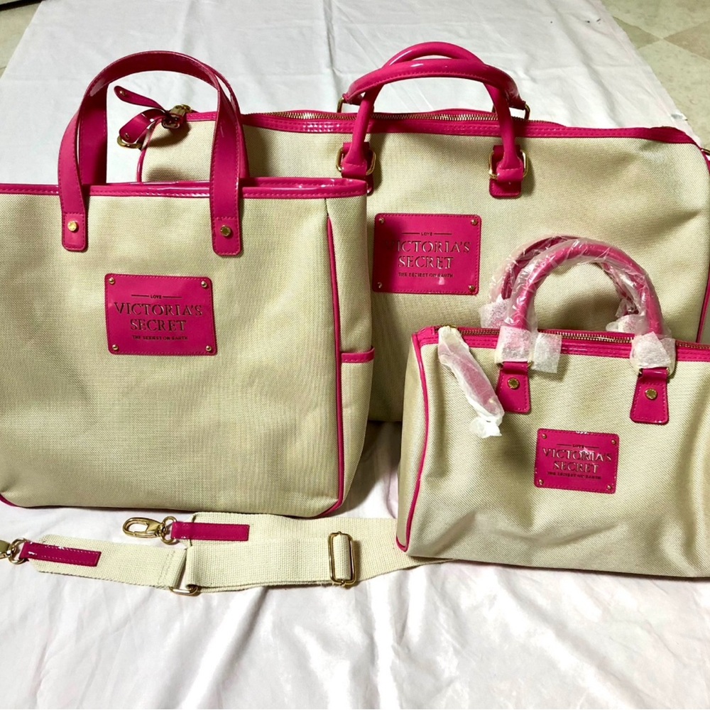 Victoria's Secret Vintage 3 piece canvas bag set ((please Read The Descrip)